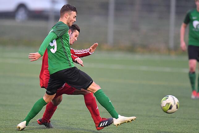 Bild 3: SV Herten fegt den FC RW Weilheim mit 6:0 vom Platz &ndash; und wir haben Bilder!