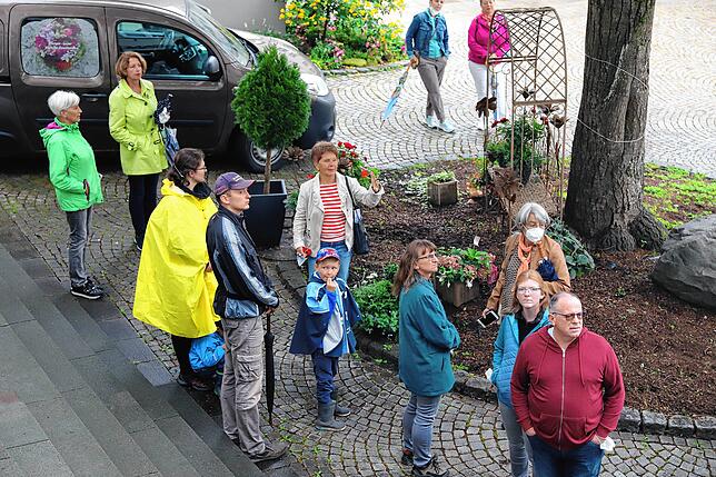 Der Klosterplatz, an dem sich früher ein muschelförmige Klosterbrunnen befunden hat.