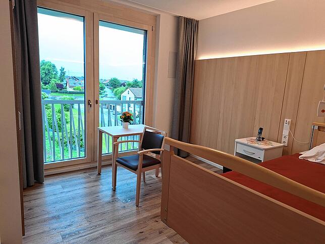 So sehen die Zimmer aus. Eines davon war am Samstag zufällig frei, um es besichtigen zu können.