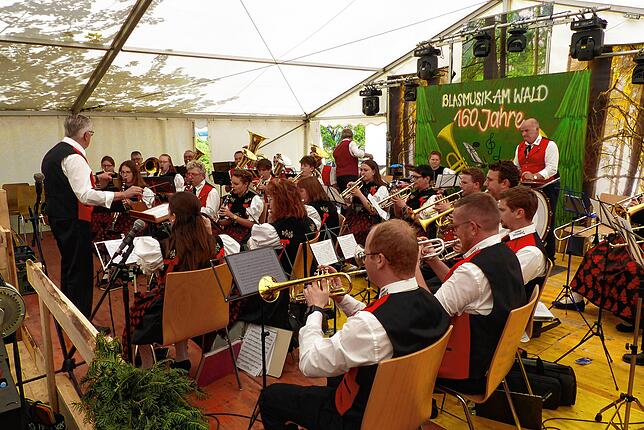 Bild 6: Bilder vom Bezirksmusikfest in Riedern am Wald