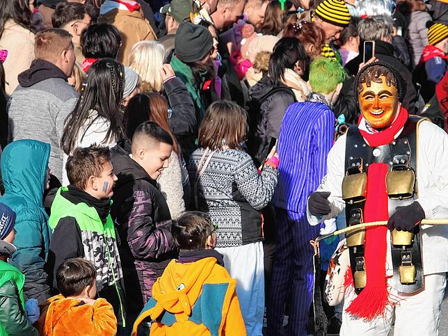 Bild 16: Großer Jubiläumsumzug der Narren in Niedereschach – Teil 2