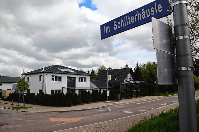 An der Kreuzung der Tulastraße/Im Schilterhäusle war der Lastwagen schon in den frühen Morgenstunden stehen geblieben.