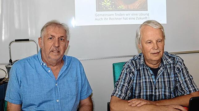Hans-Helmut Bernd und Josef Hepting informieren, wie alte PCs, Laptop und Notebooks auf das neue Betriebssystem Windows 11 oder ...