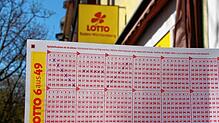 Viele tippen beim Lotto spezielle Zahlenreihen oder Muster. Auch in der Annahmestelle in der Wallgutstraße in Konstanz, die auf dem Bild ...