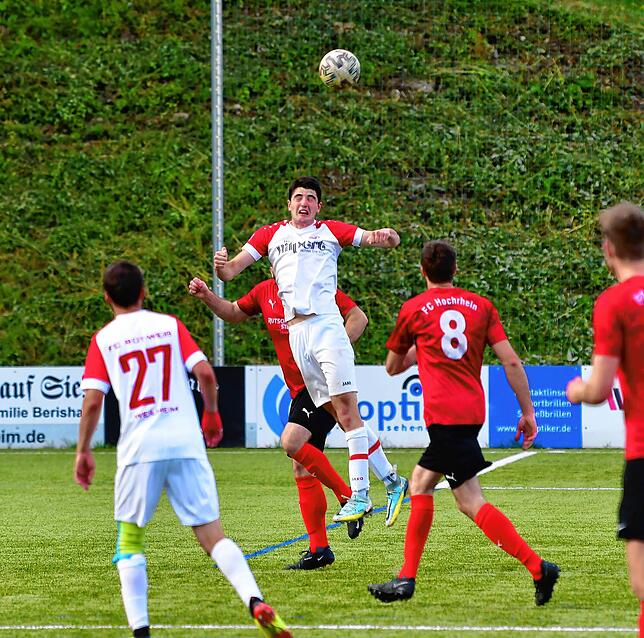 Bild 6: FC Hochrhein unterliegt 3:4 beim FC RW Weilheim &ndash; und wir haben Bilder!