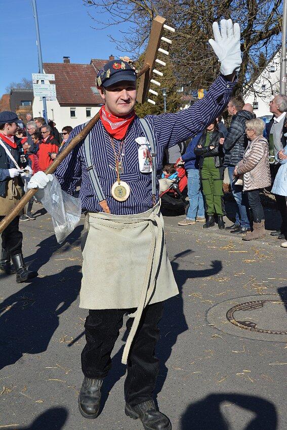 Bild 17: Bilder vom Narrentreffen der Urviecher-Zunft Bad Dürrheim: Großer Festumzug (1)