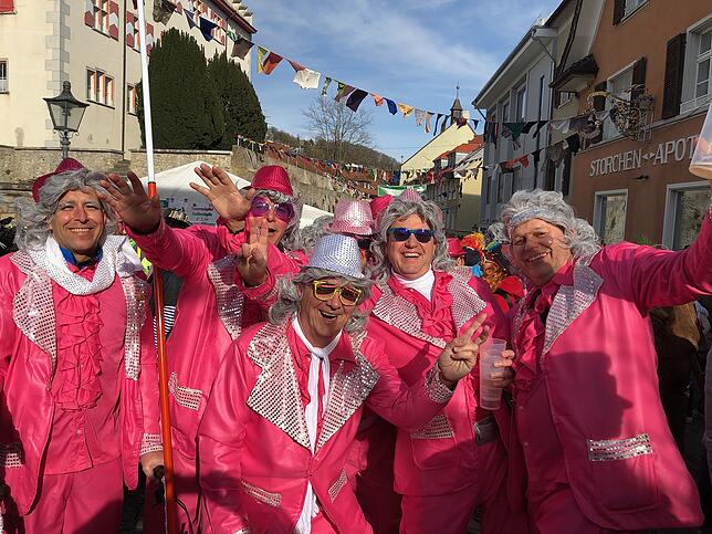 Bild 7: So schön war die Hoorige Mess&lsquo; in Tiengen: Wir haben die größte Straßenfasnacht der Region in Bildern und Videos festgehalten