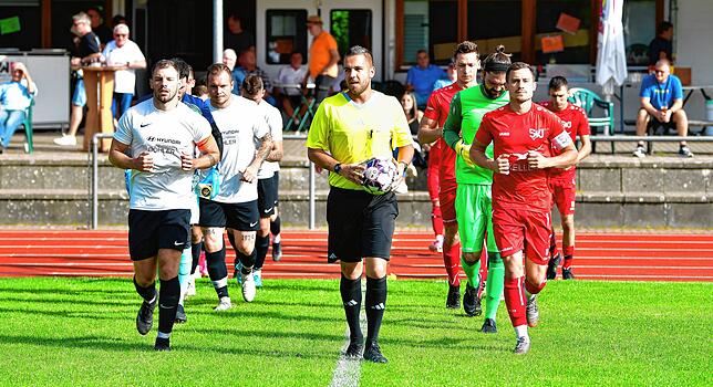 Bild 2: SG FC Wehr/Brennet besiegt den SV Jestetten mit 2:1 &ndash; und wir haben Bilder!