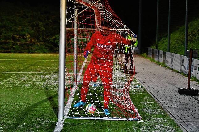 Bild 31: VfB Waldshut feiert 9:0-Kantersieg beim FC Rot-Weiß Weilheim &ndash; und wir haben Bilder!