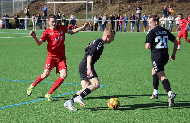 Bild 36: Die besten Bilder vom Landesliga-Verfolgerduell FC Pfaffenweiler gegen SC Konstanz-Wollmatingen