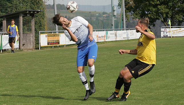 Bild 21: SV Nöggenschwiel verliert gegen Spvgg. Brennet-Öflingen mit 2:3 &ndash; wir haben die Bilder!
