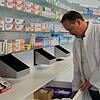 Seit 1987 ist Rainer Hinger Apotheker und hat mit Anton Siegle die Hinger-Siegle OHG gegründet, die die „Central Apotheke“ in der ...