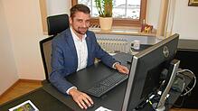 Er steht auf jeden Fall auf dem Stimmzettel: Der Allensbacher Bürgermeister Stefan Friedrich stellt sich am 23. April zur Wiederwahl. ...