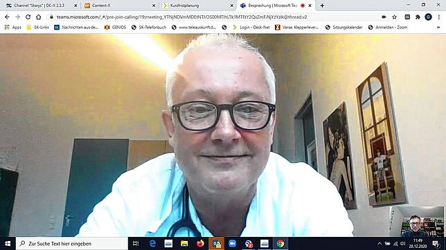 Screenshot vom Video-Gespräch mit Chefarzt Sebastian Jung. Der 60-jährige Mediziner arbeitet seit 25 Jahren im Klinikum in Radolfzell.