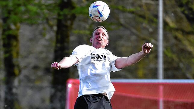 Routinier muss es richten: Markus Rufle traf für den FC 08 Bad Säckingen zum 3:1-Endstand im Derby gegen den FC Bergalingen.