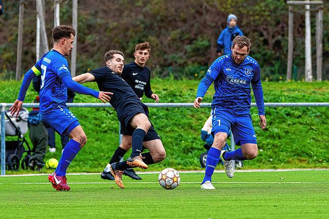 Bild 11: SG FC Wehr/Brennet siegt 4:3 beim TuS Efringen-Kirchen &ndash; wir haben Bilder!