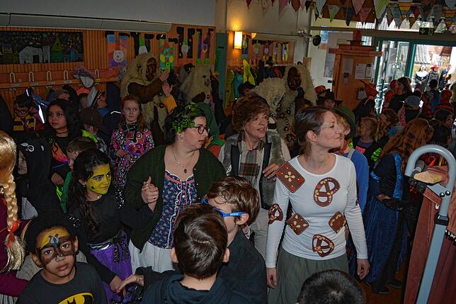Bild 32: Bilder vom schmotzigen Dunschtig in Hepbach und Leimbach