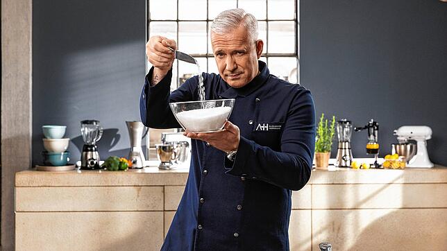 Am 3. Mai 2023 startet um 20.15 Uhr die neue Staffel der Koch-Show &bdquo;The Taste&ldquo; bei Sat.1. Sterne-Koch Alexander Herrmann ist ...