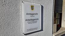 Vor dem Amtsgericht Radolfzell wurde wieder einmal ein Fall wegen Gewalt gegen einen Ex-Partner verhandelt. Besonders das Verhalten des ...