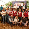 Sie eröffneten das Jubiläumsfest der Feuerwehrkapelle Wellendingen am Donnerstag mit dem Fassanstich: Die Vorstandsmitglieder des ...