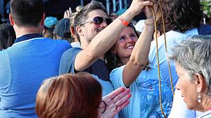 Bild : Sophia begeistert 1500 Fans im Uferpark