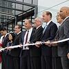 Takeda setzt große Hoffnungen auf die Produktion eines Wirkstoffs gegen das Dengue-Virus. Gestern durchtrennt das Team um CEO Christophe ...