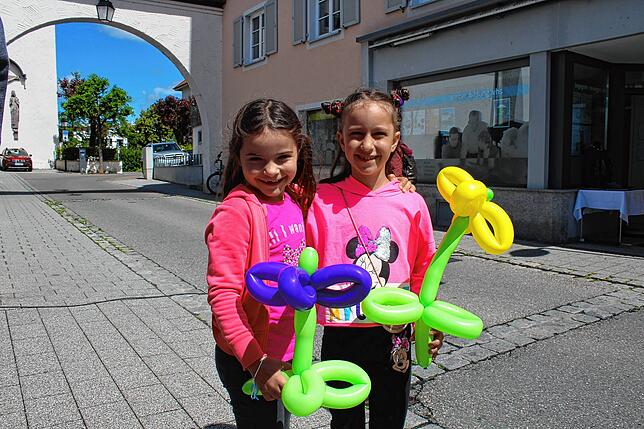 Bild 19: Bilder vom Straßenfest am Schweizer Feiertag (1)