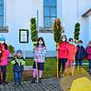 Große Resonanz erführt die Aktion &bdquo;Wegweiser zu Ostern&ldquo; des Gemeindeteam in Riedböhringer an der St. Genesiuskirche. Bild: ...