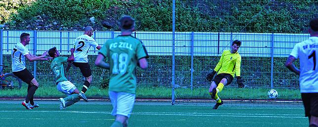 Bild 7: FC Zell muss gegen den SV Herten mit einem Punkt zufrieden sein &ndash; und wir haben die Bilder!