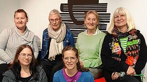 Der Vorstand des Vereins Förderkreis der Stadtbücherei Bad Säckingen: Madeleine Schwarz, Anja Feuerbacher, Petra Biehler, Astrid Schaub, ...