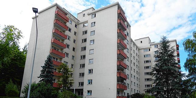 Das Hochhaus im Buhlenweg mit der Hausnummer 36.