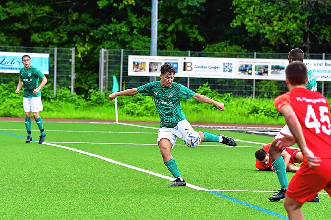 Bild 27: FC Zell gewinnt Hochrhein-Derby gegen Aufsteiger FC Tiengen 08 mit 2:0 &ndash; und wir haben Bilder!