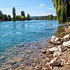 Sommerhitze und das warme, klare Wasser, hier in Kadelburg, laden zum Baden und Schwimmen ein. Viele unterschätzen die Gefahr.