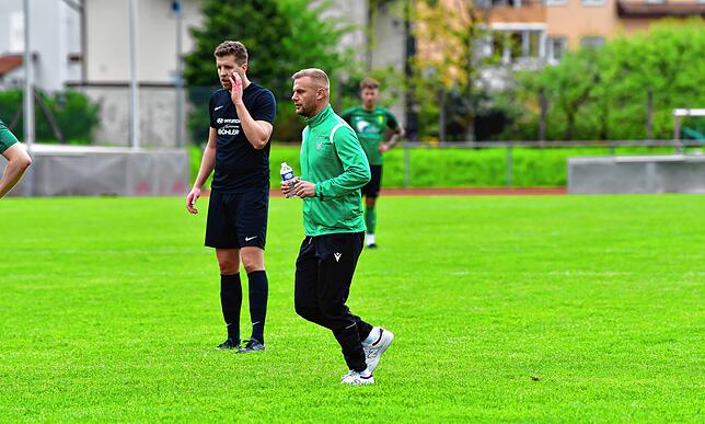 Bild 29: SV Herten setzt sich mit 4:2 bei der SG FC Wehr/Brennet durch &ndash; und wir haben Bilder!