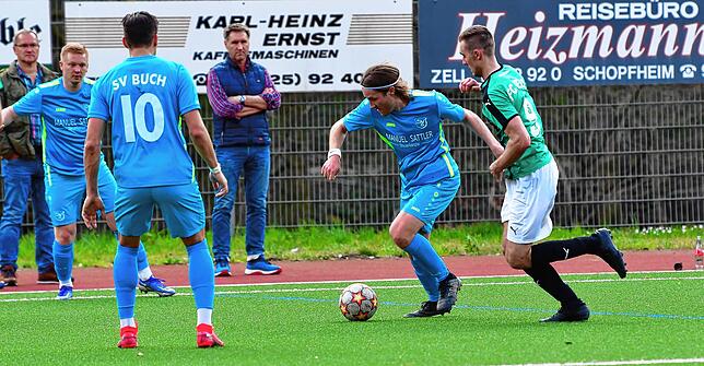Bild 8: FC Zell fegt den SV Buch mit 7:1 vom Platz &ndash; und wir haben Bilder!