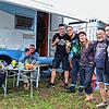 Auf einem Campingplatz findet man ohnehin schnell Anschluss. Und Metalfans sind ein offenes und freundliches Volk. &bdquo;Wir sind ...
