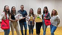 Die Landfrauen Reckingen. Auf dem Bild von links: Katharina Stark (Beisitzerin), Lena Graf (Vorsitzende), Edwin Rogg (NV Reckingen), ...