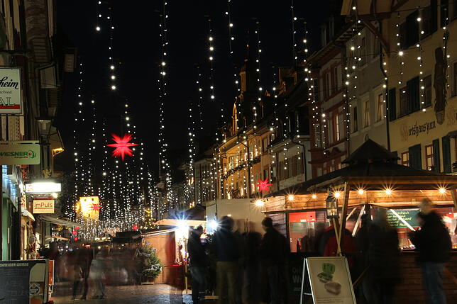 Bild 7: Hier kann man im Winter 2019 gemütlich einen Glühwein genießen: Die schönsten Weihnachtsmärkte in unserer Region