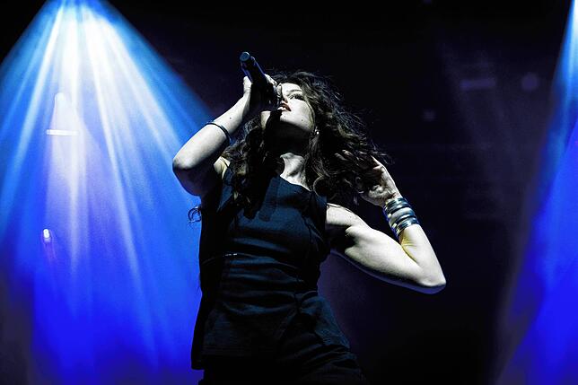 Tynna bei Eurovision In Concert im April in Amsterdam.