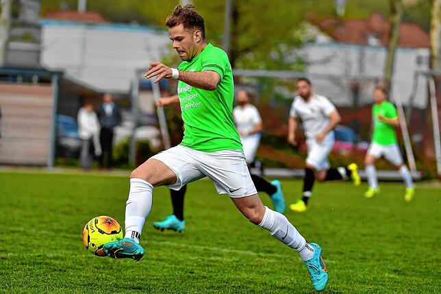 Bild 24: SG Mettingen/Krenkingen müht sich zu 2:0-Sieg bei Schlusslicht BFC Friedlingen &ndash; wir haben Bilder!
