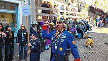 Bild : Fasnachtsumzug 2025: Narren erobern die Laufenburger Innenstadt