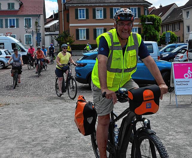 Bild 13: Eindrücke vom Auftakt des Stadtradelns in Markdorf