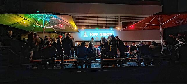 Bild 29: 7 Bands, 7 Kneipen: So ausgelassen feierte Waldshut bei der 12. Musiknacht