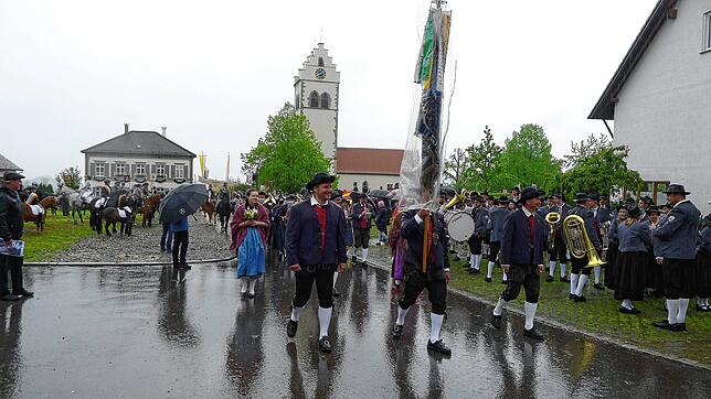 Bild 36: Bilder vom Georgiritt in Limpach im Deggenhausertal am Muttertag