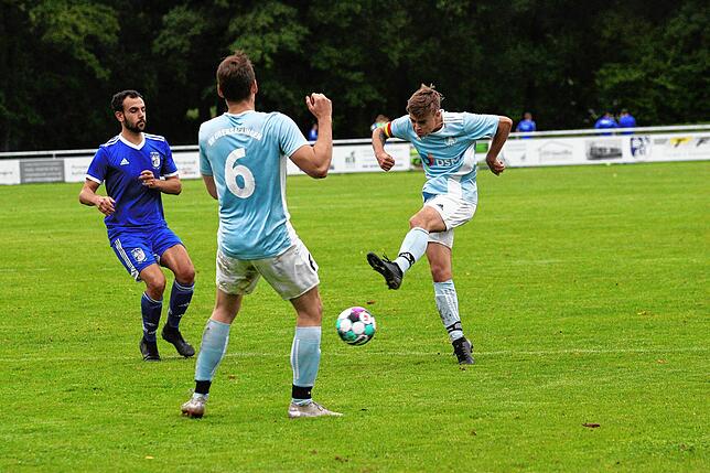 Bild 3: SV Obersäckingen siegt beim SV BW Murg mit 2:1 &ndash; wir haben die Bilder!