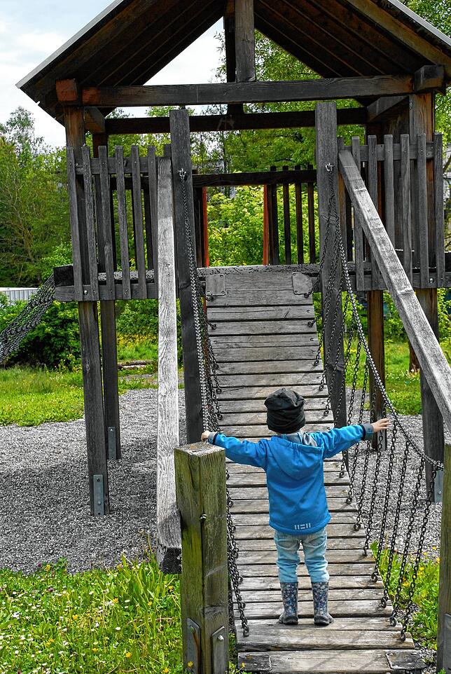 Der Spielplatz Akazienstraße früher.