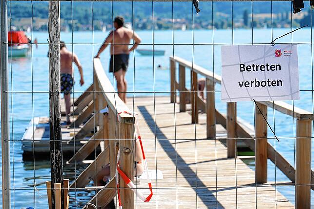 Bild 9: Bilder vom Festbetrieb auf der Promenade beim Hausherrenfest