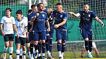 Breite Brust: Der VfB Waldshut läuft am Sonntag mit einem 1:0-Vorsprung aus dem Hinspiel im Elzstadion beim FC Emmendingen auf. Gelingt ...