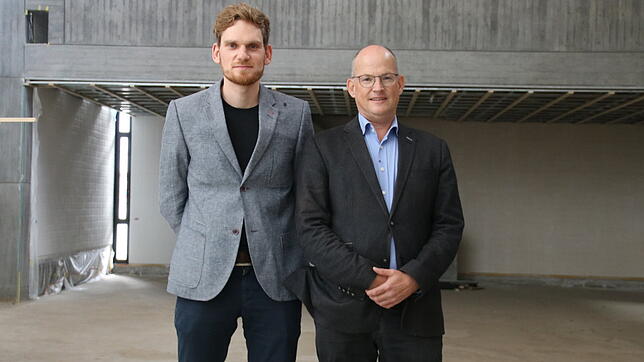 Christian Link (rechts) ist einer von zwei Pfarrern in der Evangelischen Kirchengemeinde Radolfzell &ndash; bislang. Nun verlässt er die ...