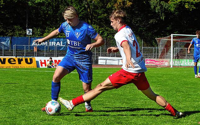 Bild 30: Rasantes 2:2 zwischen SC Pfullendorf und 1. FC Rielasingen-Arlen. Wir waren mit der Kamera dabei!